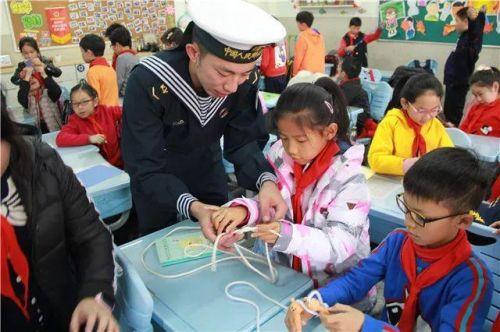 最新海軍電視劇，展現英勇海軍風采，引領觀眾領略海洋魅力